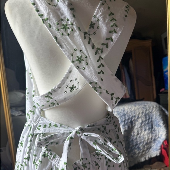Target White and Green Floral Maxi Dress - Picture 4 of 5